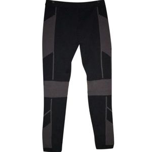 Kardashians BEBE Sweater Leggings